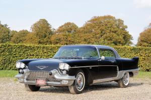 Cadillac Eldorado Biarritz 1958 года